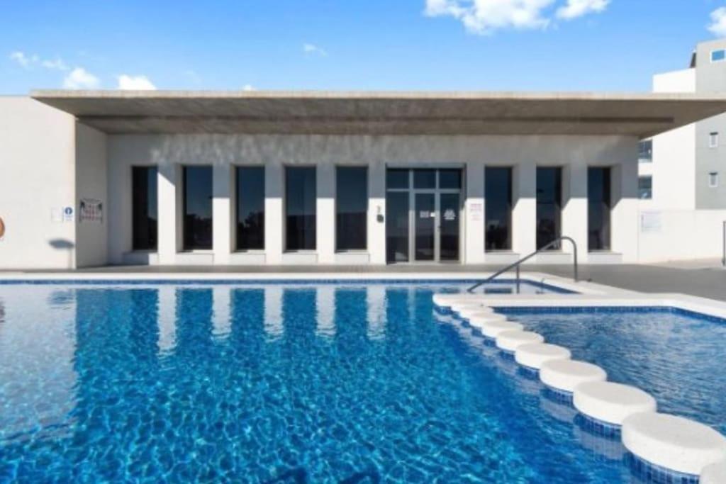Апартаменти Victoria Holidays -Vive La Experiencia 5 Estrellas Dehesa de Campoamor  Екстер'єр фото
